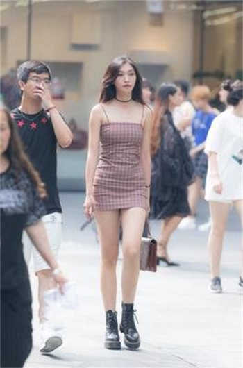 动漫美女去衣图
