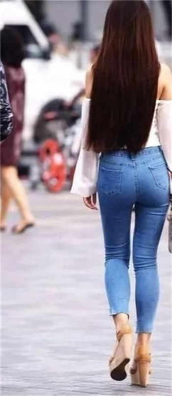 艾秋麻将馆 mp4