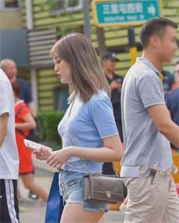 遇见忘忧草破解