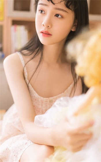 瑜伽少女的婚房灌输