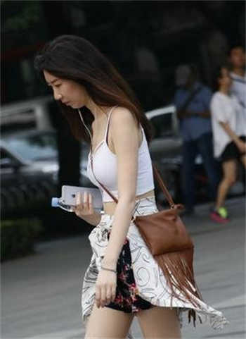 萌萝社无限观影次数怎么刷
