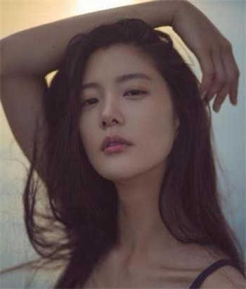 帝王霸宠重生天才少女