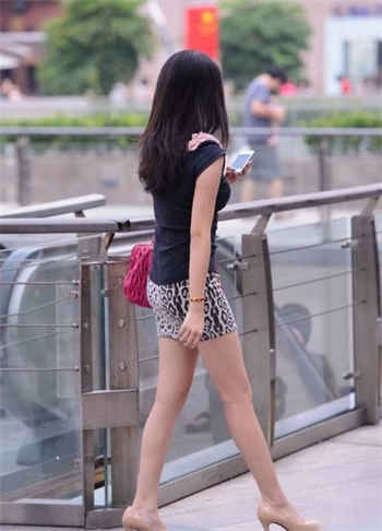 打扑克全过程视频声音
