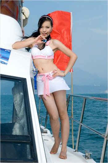 内衣女照片
