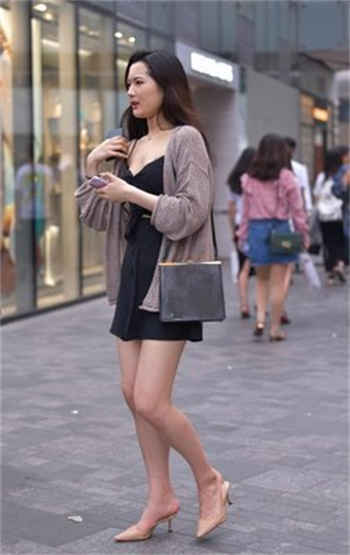 解情还须系情人