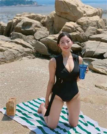 替嫁傻妻薄少的掌中娇