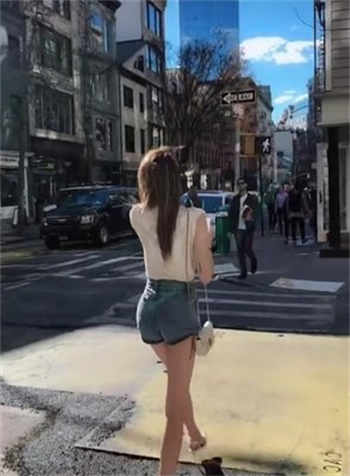 暗情张志豪