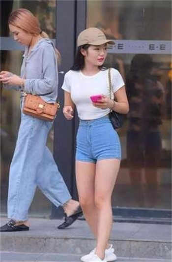 九尾狐妖正能量在线播放
