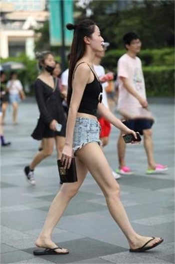 小悠菜花直播回放