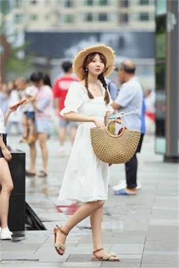 旧版蕾斯视频下载安装汅